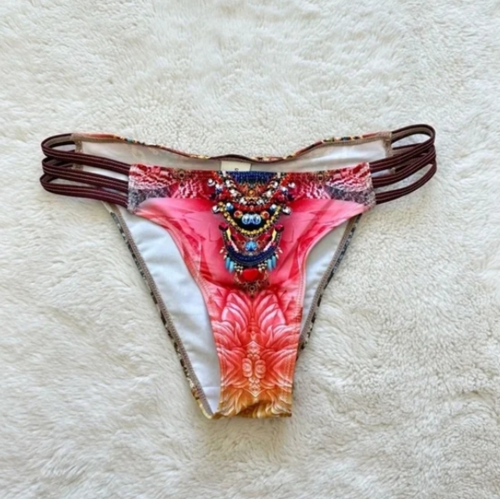 Bikini swim trunks